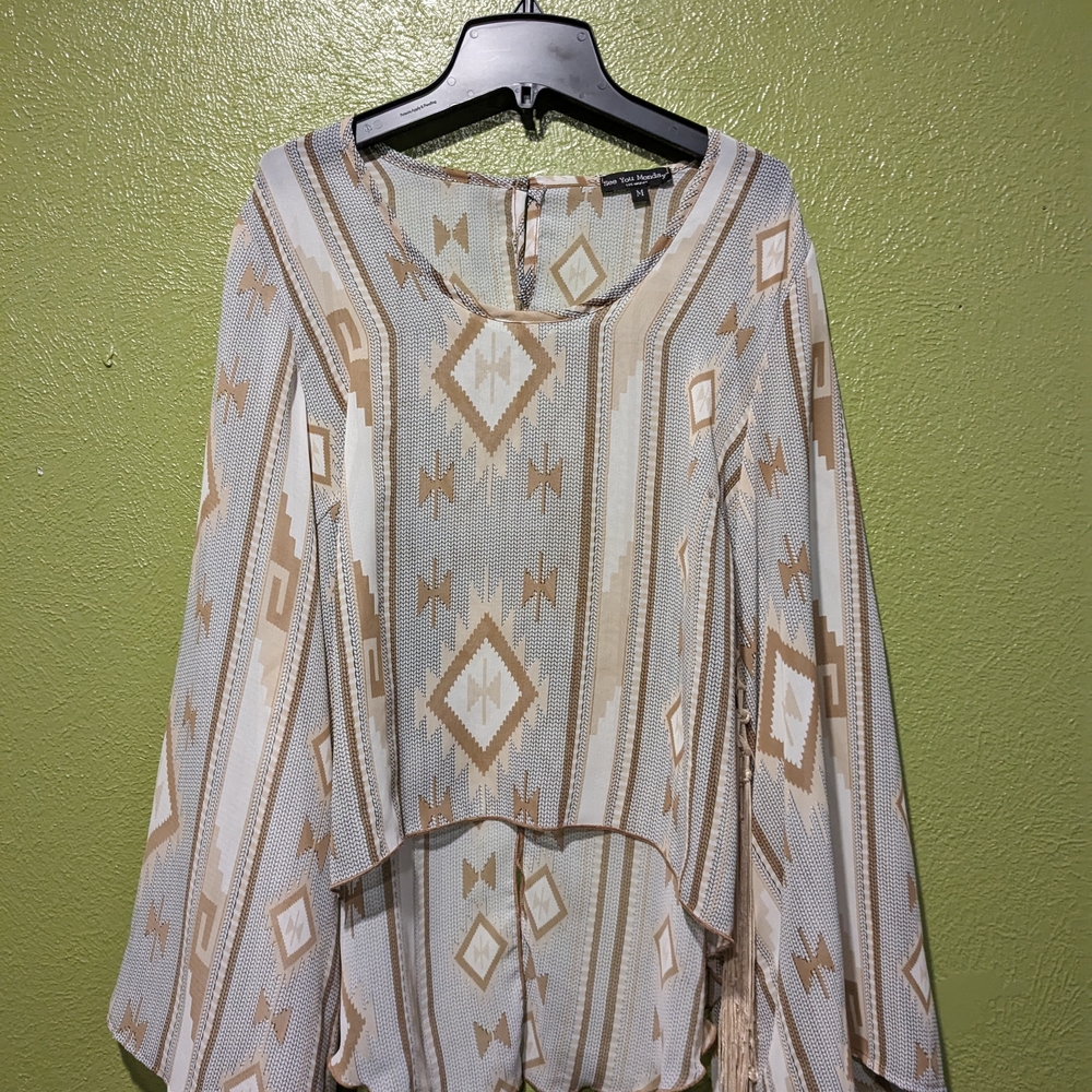 Geometric Patterned Beige Top